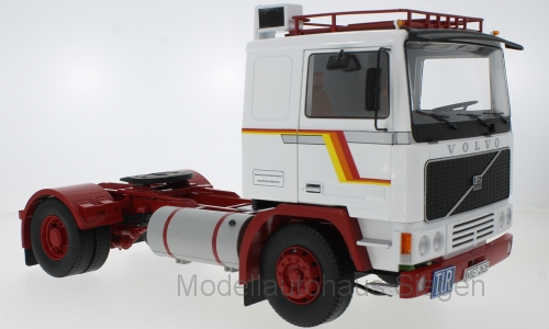 Road Kings 1:18 Volvo F1220, weiss/rot
